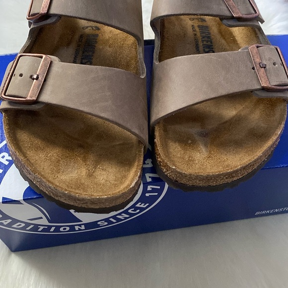 Birkenstock Arizona Oiled Leather Regular/Wide Fit - Picture 5 of 10